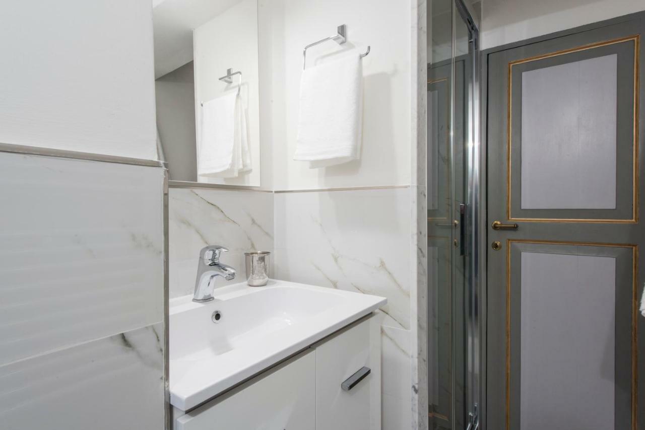 San Carlo Apartment Лука Екстериор снимка