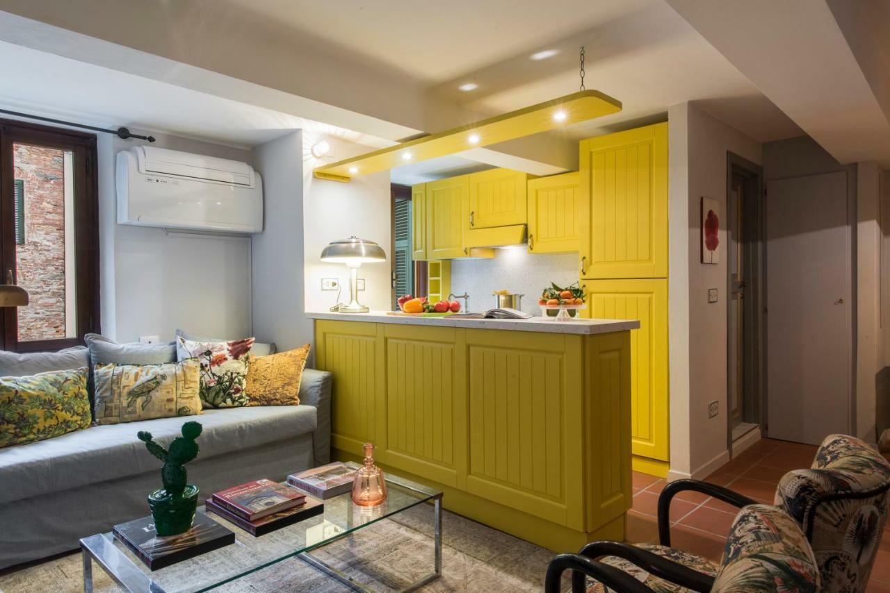 San Carlo Apartment Лука Екстериор снимка